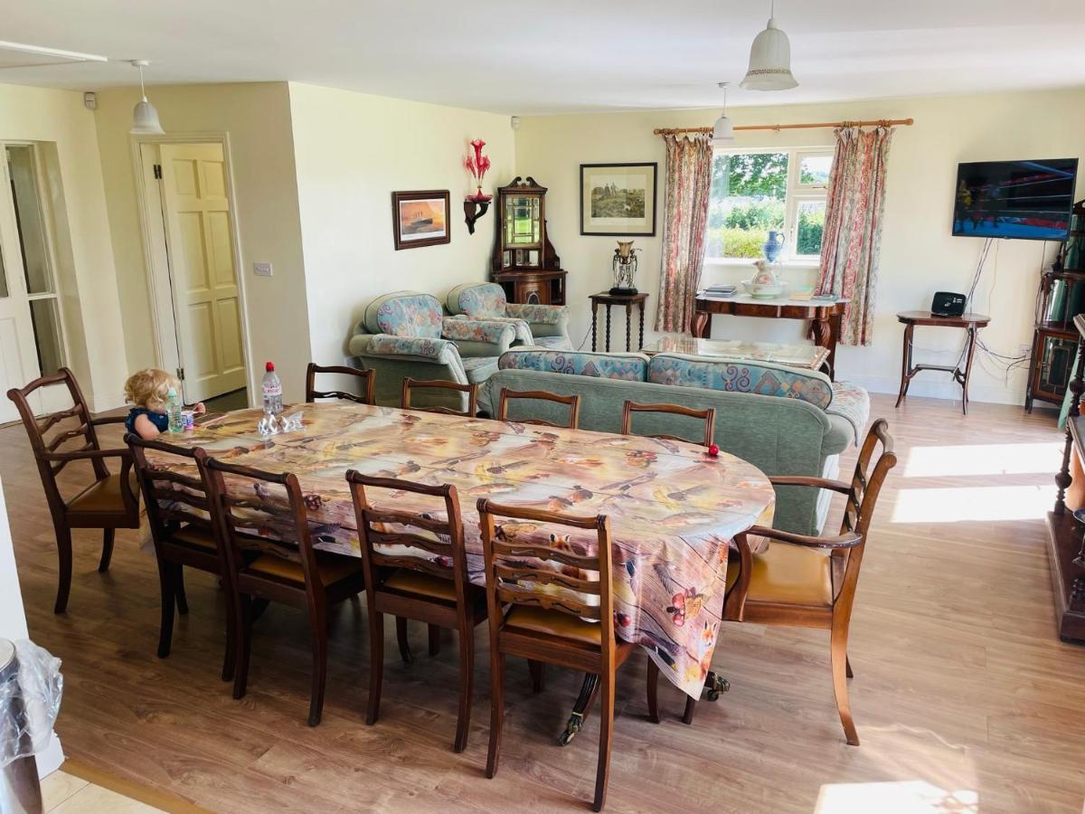 Cutteen Cottage Tulla Buitenkant foto